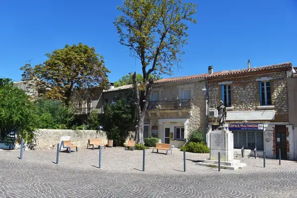 Monte Escalier Domicile Installation Monte escalier Montarnaud