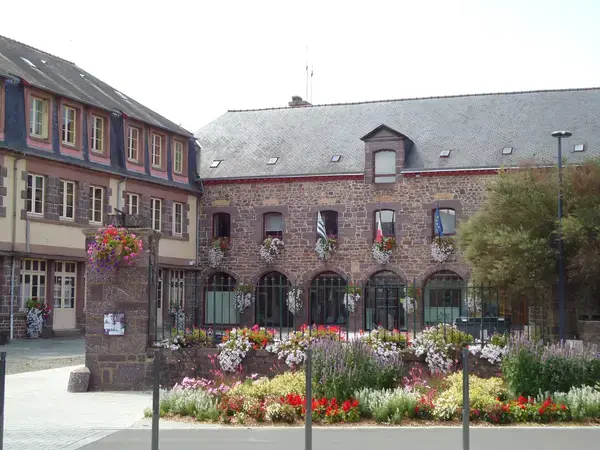 Monte Escalier Domicile Installation Monte escalier Montfort-sur-Meu