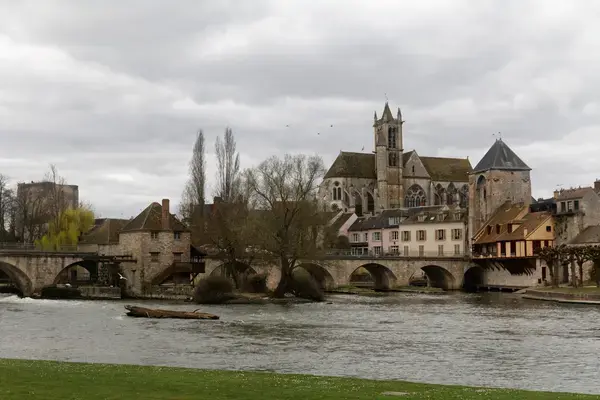 Monte Escalier Domicile Installation Monte escalier Moret-Loing-et-Orvanne