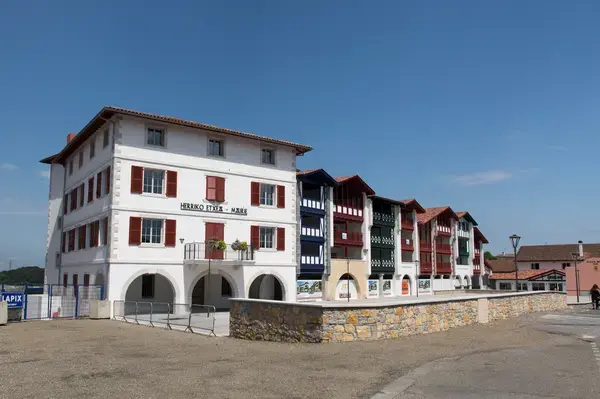 Monte Escalier Domicile Installation Monte escalier Saint-Pierre-d'Irube